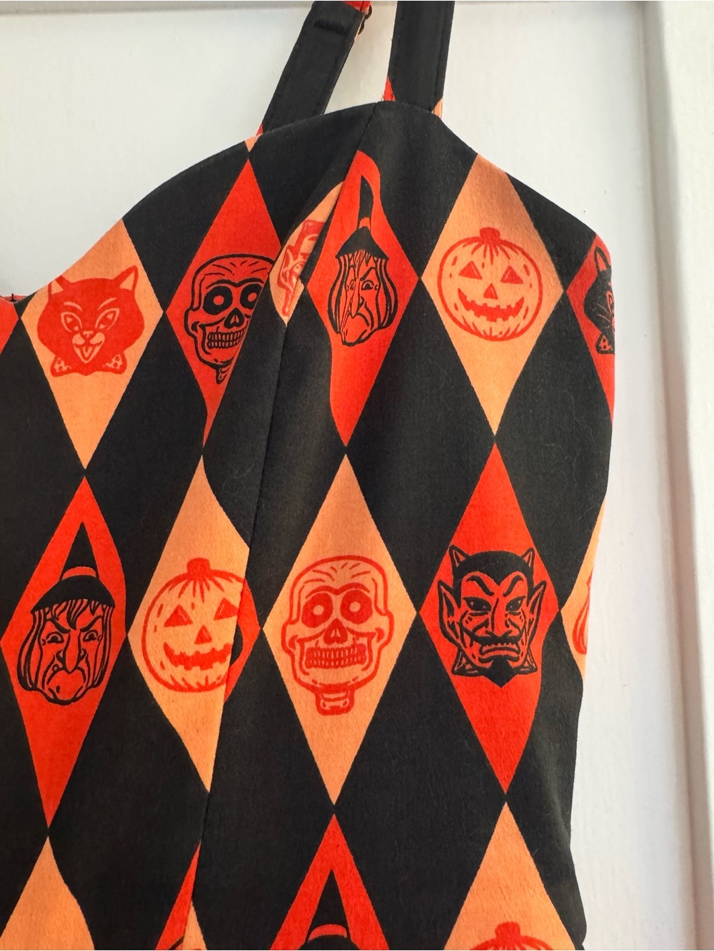 Ben Cooper Trick ‘r Treat Sweetheart Swing Dress - Picture 7 of 16